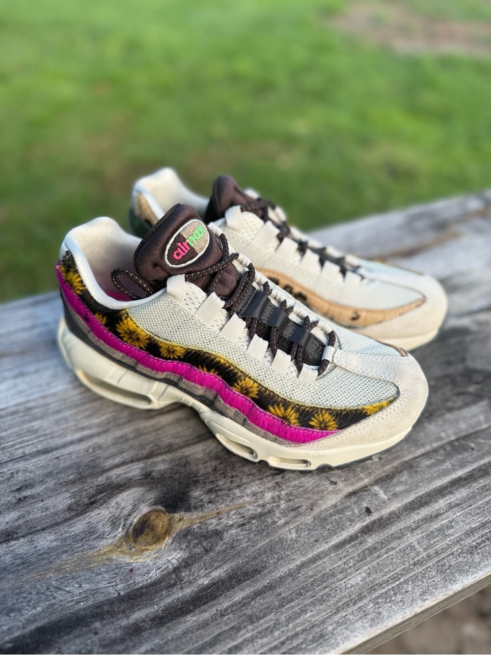 Nike Air Max 95 Premium Daisy Chain Cottagecore Sneakers Size 6.5 - Picture 2 of 10